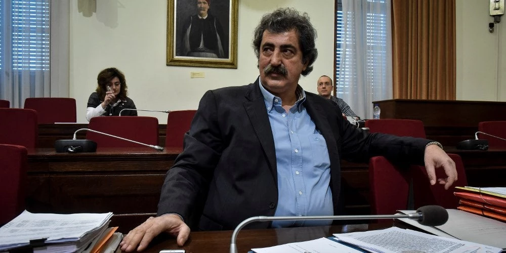 «Σύντροφος» κάρφωσε τον Πολάκη για τις φυλακίσεις – Το ηχητικό με παρέμβαση στην δικαιοσύνη